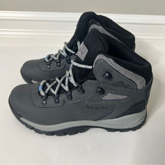 Columbia Womens Newton Ridge Gray Lightweight Waterproof Hiking Boot Size 7 Wide - Picture 4 of 8
